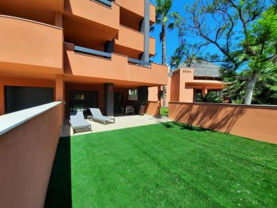 Residencial cerrado con 40 viviendas cerca del campo de golf de Villamartín., 86 mt2, 2 habitaciones