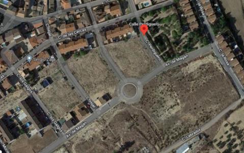 Magníficas parcelas a la venta en casco urbano de Olias del Rey, 250 mt2