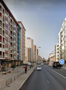 Atencion constructores solar en plena calle Aragon para construir 12 viviendas, 100 mt2, 4 habitaciones