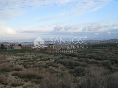 Inmobiliaria San Jose vende parcela en Novelda, 370 mt2