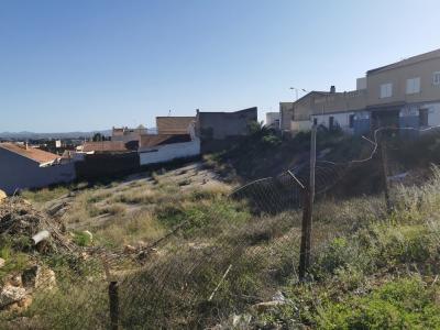 Solar edificable en Alhama de Murcia.