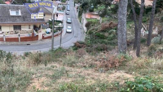 TERRENO URBANO DE 450 m2 EN RUBI ZONA SANT MUÇ