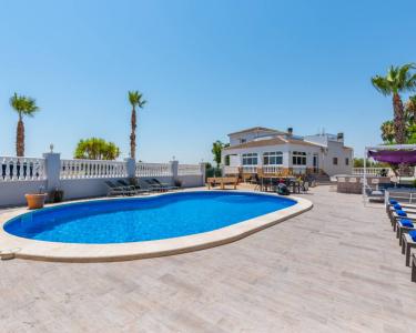 Finka villa con piscina privada en Catral, Costa Blanca Sur, 540 mt2, 4 habitaciones