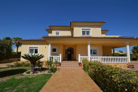 Villa de lujo en Cabo Roig con vistas al mar, 300 mt2, 5 habitaciones