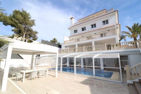 Villa de 4 dormitorios con piscina Dehesa de Campoamor - Alicante, 382 mt2, 4 habitaciones