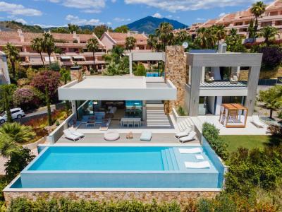 Neue Luxusvilla ANAMAYA 2 im Golf Valley von Nueva Andalucia, 592 mt2, 5 habitaciones