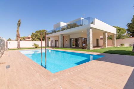 Villa de lujo de 5 dormitorios en Campoamor, 250 mt2, 5 habitaciones