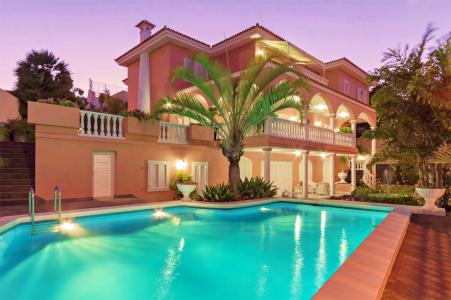 Fantástica Villa de Lujo con piscina privada en Santa Cruz de Tenerife, 634 mt2, 6 habitaciones