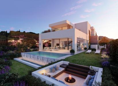 Villa  for sale in Estepona, Spain for 0  - listing #806871, 226 mt2