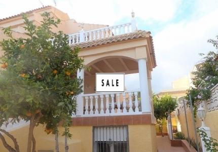 5 room villa  for sale in la Nucia, Spain for 0  - listing #110822, 200 mt2