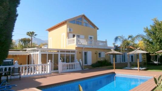 6 room villa  for sale in la Nucia, Spain for 0  - listing #115747, 350 mt2