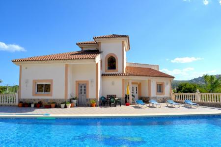 5 room villa  for sale in la Nucia, Spain for 0  - listing #395568, 475 mt2