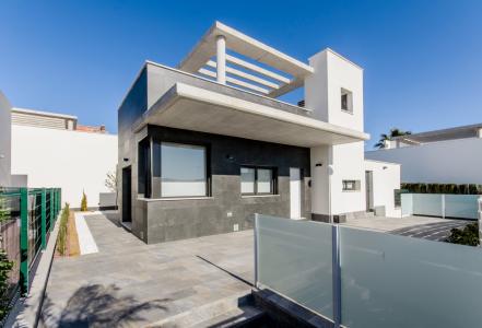 Villa semi-independiente de 3 dormitorios y en una sola planta en Lorca, Murcia, 96 mt2, 3 habitaciones