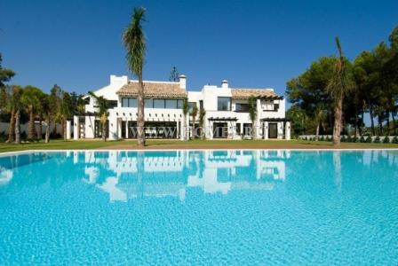 6 room villa  for sale in Malaga, Spain for 0  - listing #276069, 1018 mt2