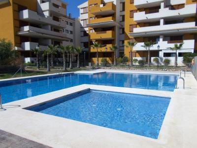 SE VENDE APRTAMENTO AMPLIO EN PUNTA PRIMA, 100 mt2, 3 habitaciones