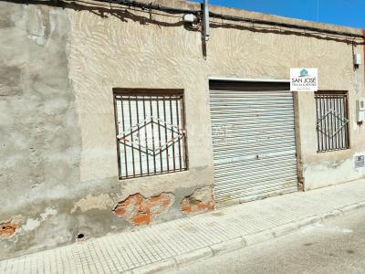 SE VENDE CASA PARA REFORMAR O PARA DERRIBAR EN EL CAMINICO DE ELCHE EN ASPE, 52 mt2, 1 habitaciones