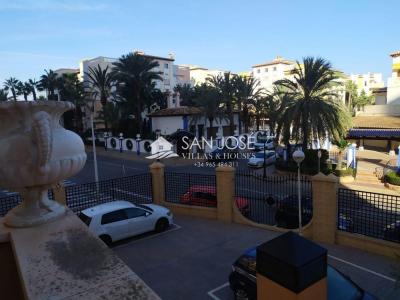 SE VENDE APARTAMENTO EN TORREVIEJA CON PISCINA COMUNITARIA, 90 mt2, 2 habitaciones