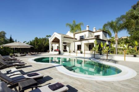 Elegante villa con una ubicación inmejorable y  panoramicas vistas en Nueva Andalucia, 1000 mt2, 6 habitaciones