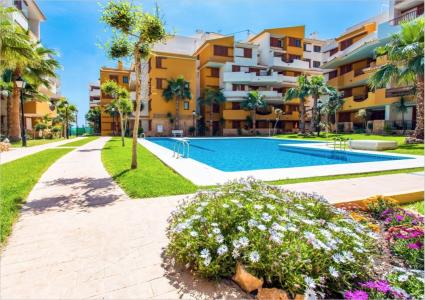 OFERTA PROMOCIONAL Apartamentos en primera linea de mar en Punta Prima Torrevieja, 86 mt2, 3 habitaciones