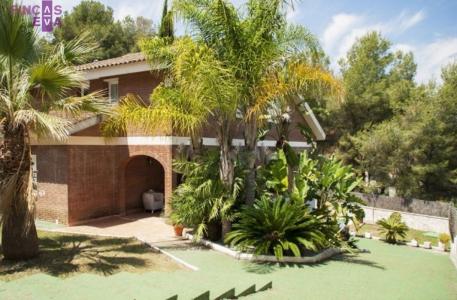 Magnifica Casa a 4 vientos con piscina en Cala Tamarit, La Mora, Tarragona, 312 mt2, 4 habitaciones