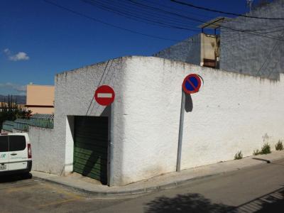 Parcela en venta en Sant Pere de Ribes, Les Roquetes