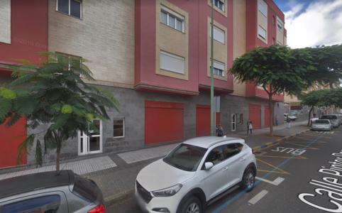 Alquiler de Local en TAMARACEITE (en calle Pintor Pepe Dámaso, 43). Las Palmas, 159 mt2