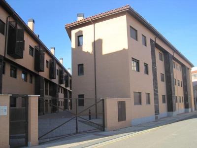 Venta de piso de 2 dormitorios en Pinseque, 70 mt2, 2 habitaciones