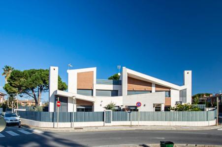 Moderno chalet  pareado de lujo en Vilafortuny, 203 mt2, 4 habitaciones