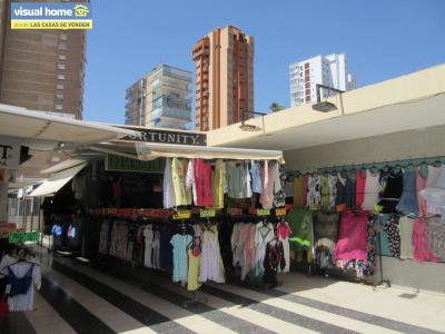 Local Comercial 2ª linea de playa, Avenida Mediterráneo en zona de paso listo para negocio, 100 mt2