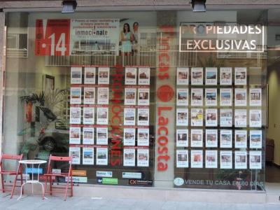 Local Comercial Avenida Juan Carlos I, 136 mt2