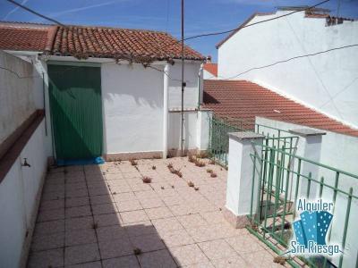 Se vende casa en El Casar de Cáceres, 100 mt2, 4 habitaciones