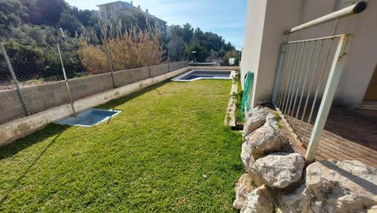 Casa adosada en el centro de Segur de Calafell, 115 mt2, 2 habitaciones