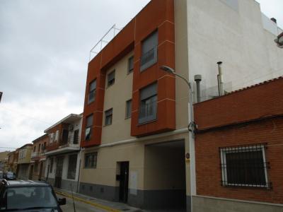 VIVIENDA EN BUEN ESTADO CON AMPLIO PATIO, 3 habitaciones