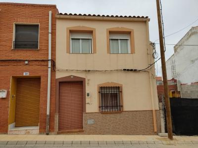 CASA REFORMADA EN BONETE, 150 mt2, 4 habitaciones