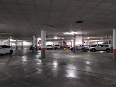 Se vende plaza de garaje subterránea cerca de plaza Triangular y playa Levante., 20 mt2