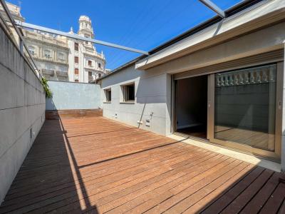 Ático de lujo en venta en pleno centro de Valencia, 130 mt2, 2 habitaciones