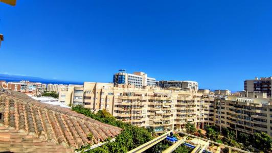Espectacular ático con dos aparcamientos en el centro de Torremolinos (Málaga), 294 mt2, 3 habitaciones