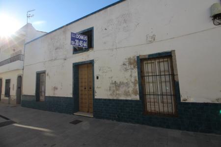 Casa céntrica en Puebla de la calzada, 351 mt2, 5 habitaciones