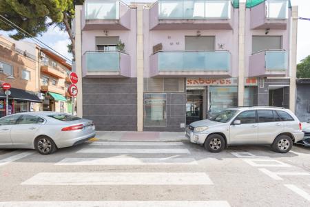 Local comercial de 206 m2 en dos alturas en La Cañada, 206 mt2