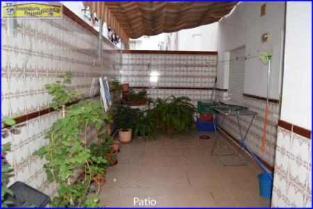 Piso con patio en Santomera, 122 mt2, 2 habitaciones