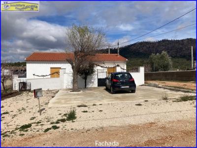 Bonita casa en El Ginete, entre Ayna y Elche de la Sierra., 173 mt2, 2 habitaciones