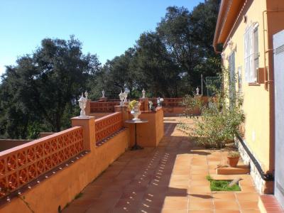 Casa en venta en Urbanización Roca de Malvet, excelentes vistas, terreno de 860 m2., 180 mt2, 4 habitaciones