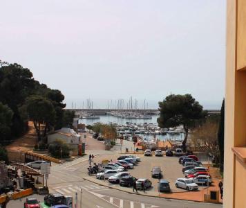 Piso en el centro de Sant Feliu, al lado del Paseo y de la playa., 91 mt2, 3 habitaciones