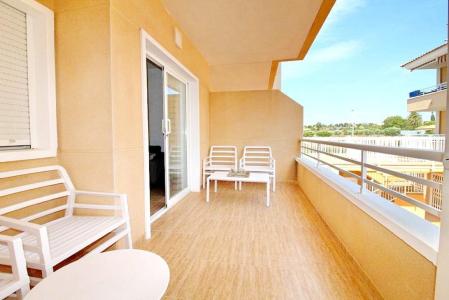 ¡Apartamento a estrenar en La Marina con plaza de garaje, trastero y piscina comunitaria!, 70 mt2, 2 habitaciones