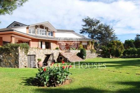 Casa en venta cerca del Golf de Vallromanes - Costa BCN, 638 mt2, 8 habitaciones