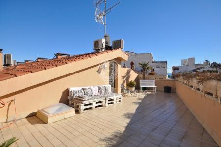 Casa tipo dúplex en venta en pleno centro de Mataró, 200 mt2, 5 habitaciones