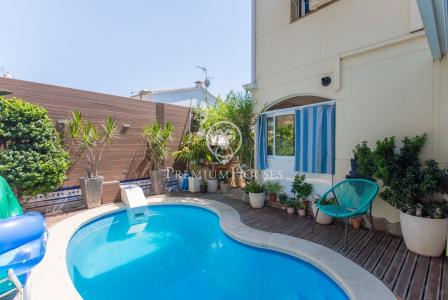 Casa en venta con piscina en Sant Pol de Mar, 256 mt2, 5 habitaciones