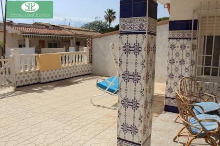 Tradicional casa palnta baja en Torre de la Horadada, 225 mt2, 5 habitaciones