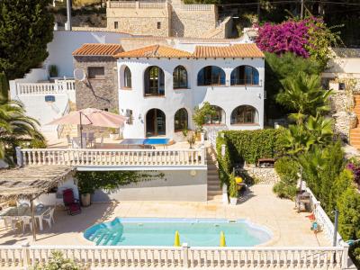 Villa con vistas al mar en venta en Montemar Benissa Ref. GG6306A, 165 mt2, 3 habitaciones
