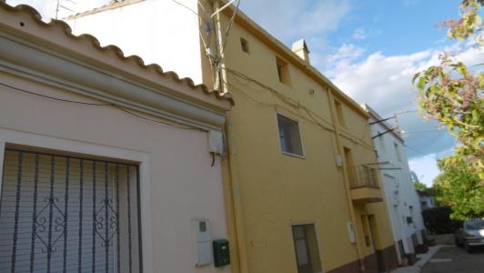 Casa en venta en Reguers muy cerca de Tortosa, 252 mt2, 4 habitaciones